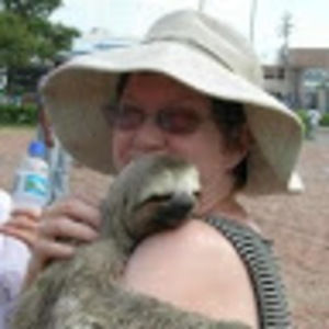 Meet your Posher, Holly mckinzie